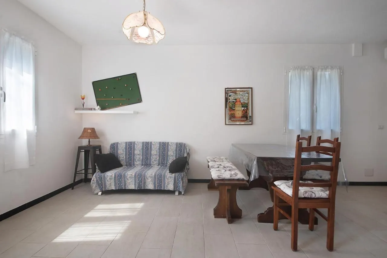 הוילה מונליה Casa Piani